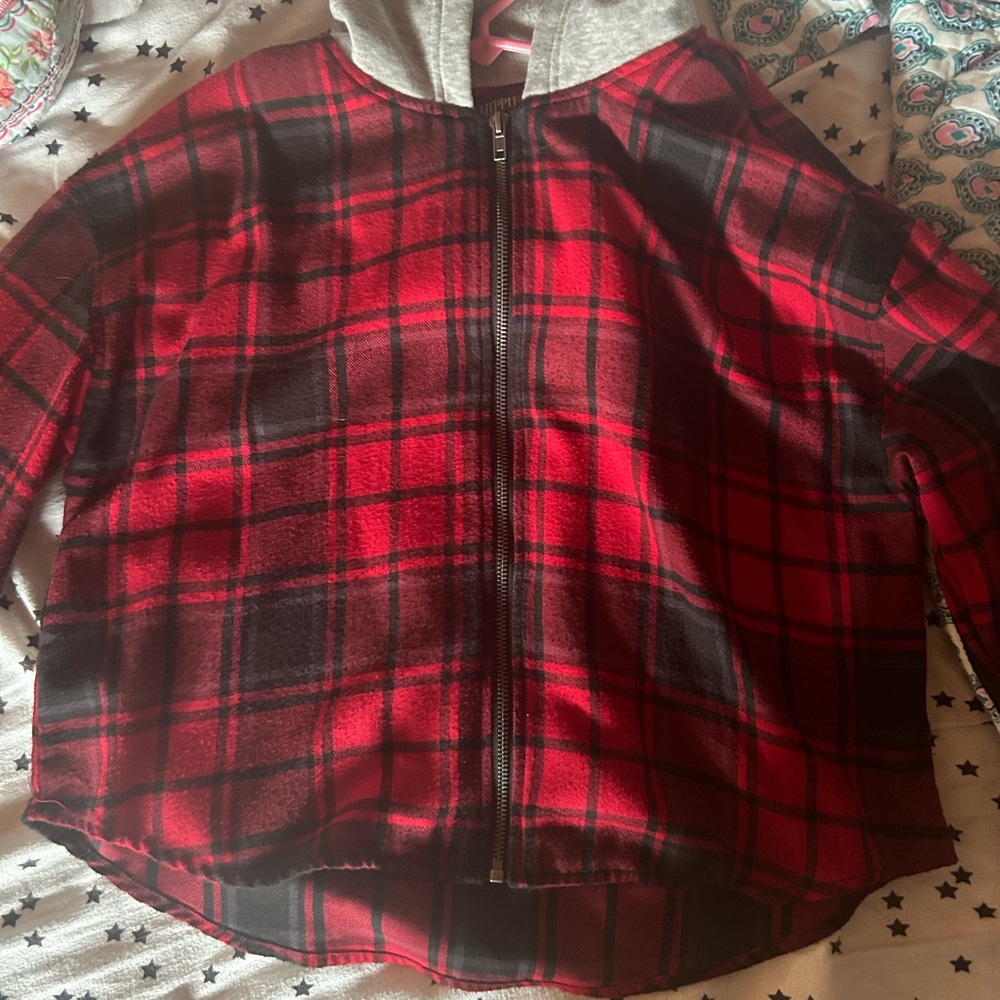 Hippie rose, size small, cropped flannel with grey hood.